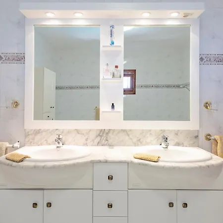 Вилла Volkkanrentals Baljat